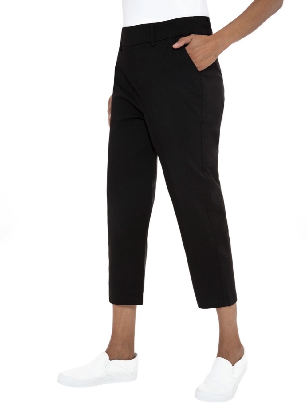 NWT Mario Serrani Women's Black Large Pull-On Capri